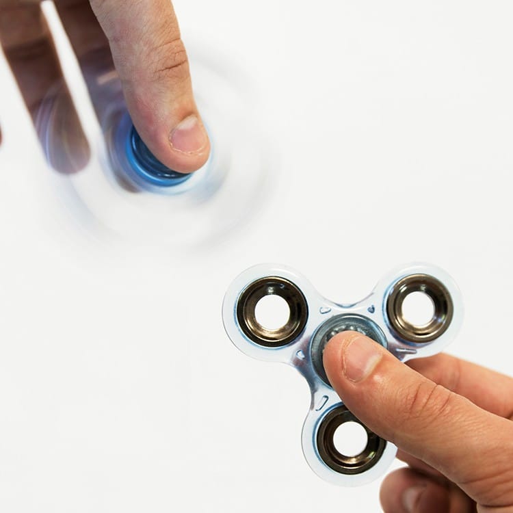 Spinner-Finger Fidget Glow In The Dark - mai multe culori | Mediadocs