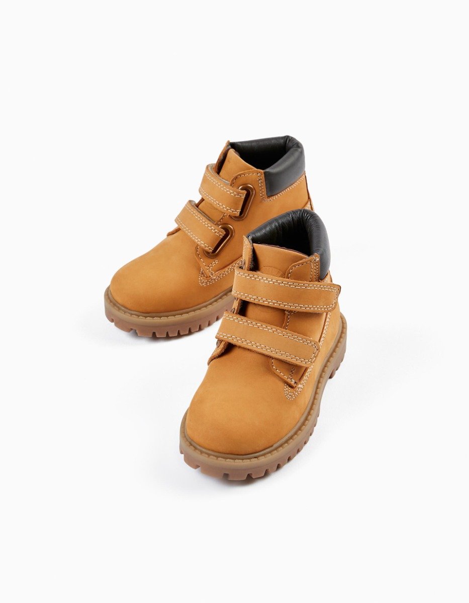 Ghete din piele intoarsa, Zippy, Maro