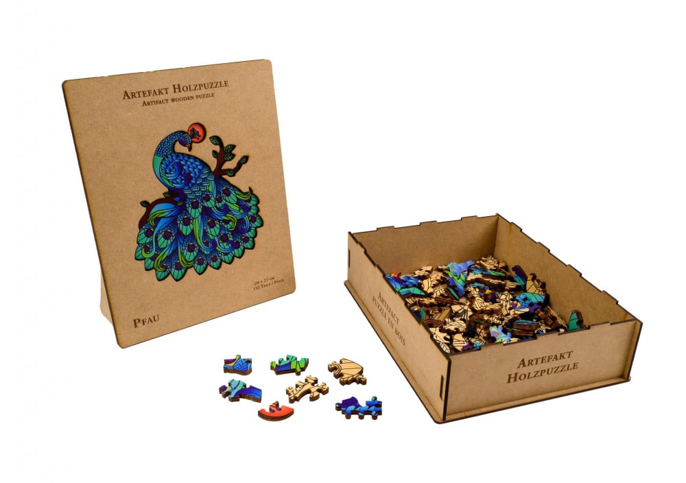 Puzzle lemn 2 in 1 Paun, 132 piese, in cutie de lemn